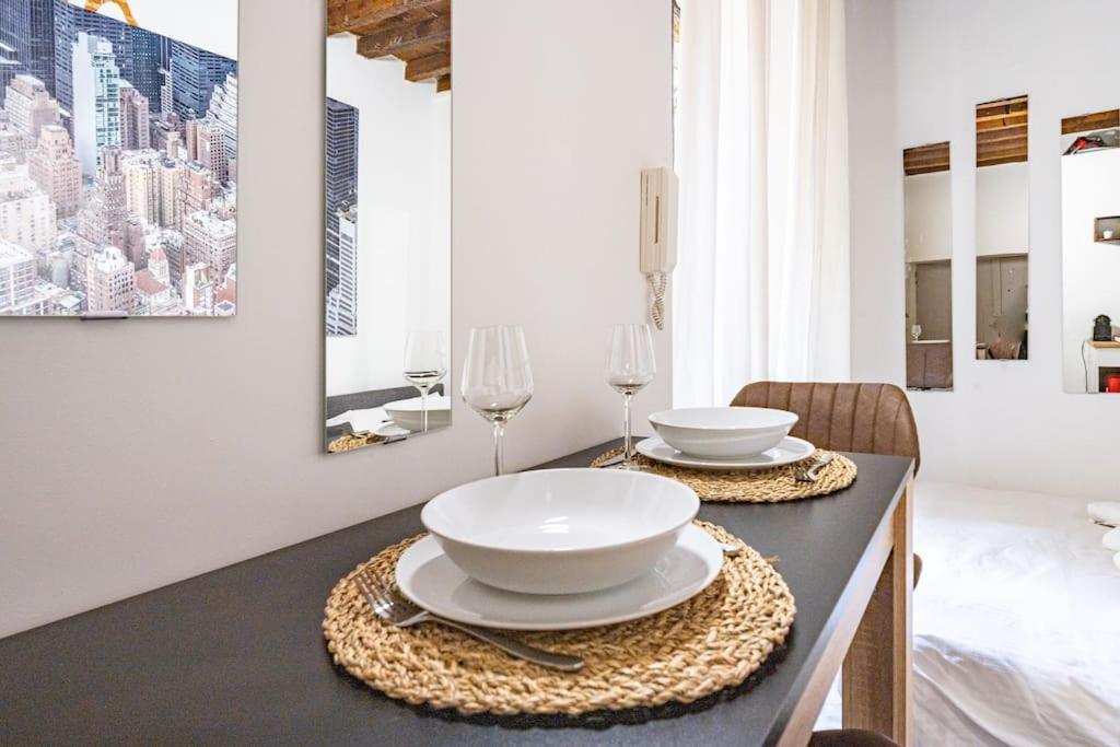 Cozy Suite Garibaldi40 มิลาน ภายนอก รูปภาพ