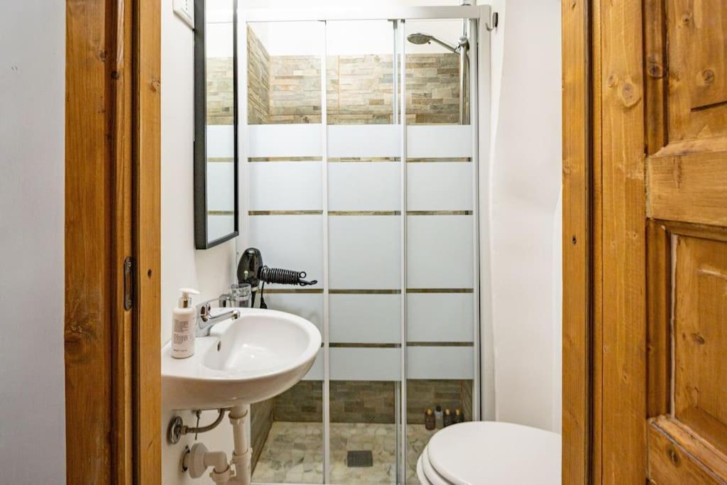 Cozy Suite Garibaldi40 มิลาน ภายนอก รูปภาพ